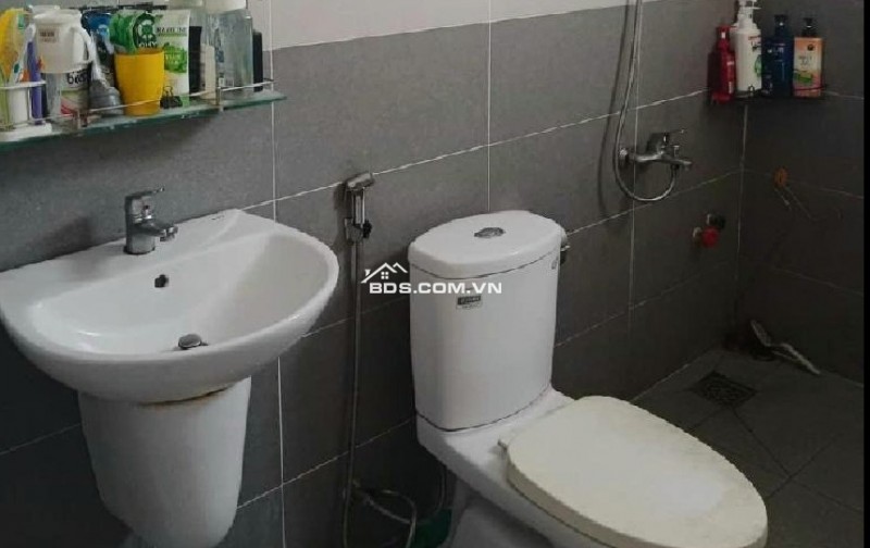 Bán nhà mặt phố Lò Lu, 4,5 triệu, 65m2, view đẹp, uy tín, Trường Thạnh, Q9, HCM